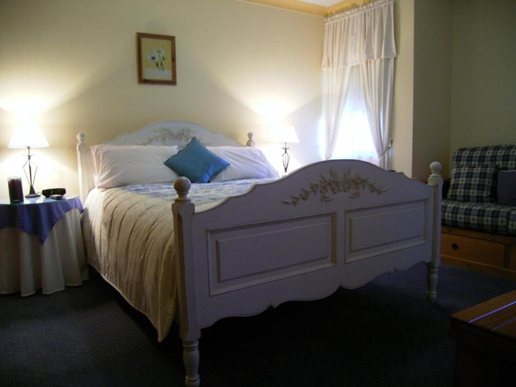 Lavender House Bed & Breakfast Entrance Номер фото