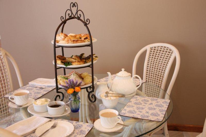 Lavender House Bed & Breakfast Entrance Екстер'єр фото